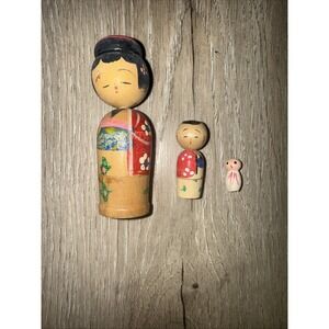 Vintage Wooden‎ Kokeshi Japanese Bobble Head Nesting Dolls Miniature Set of 3